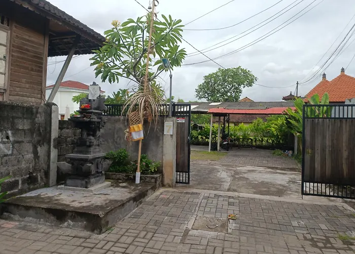Dongsoul Guest house Legian (Bali)